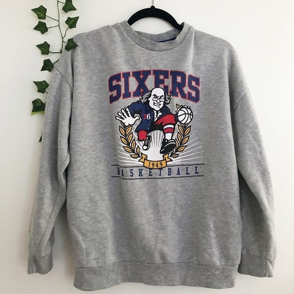 sixers crewneck sweatshirt